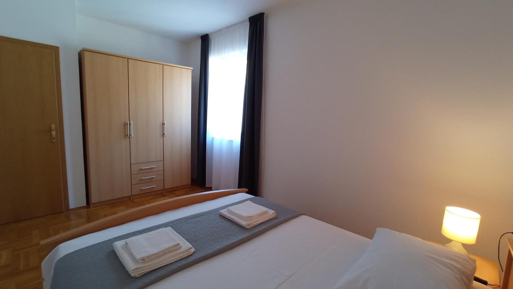 Apartmani Ferdi Трогир Экстерьер фото